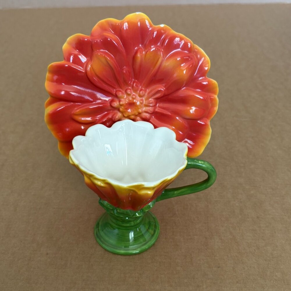 Flower Shaped Teacup & Saucer Red Orange Floral Ceramic - Picture 11 of 11